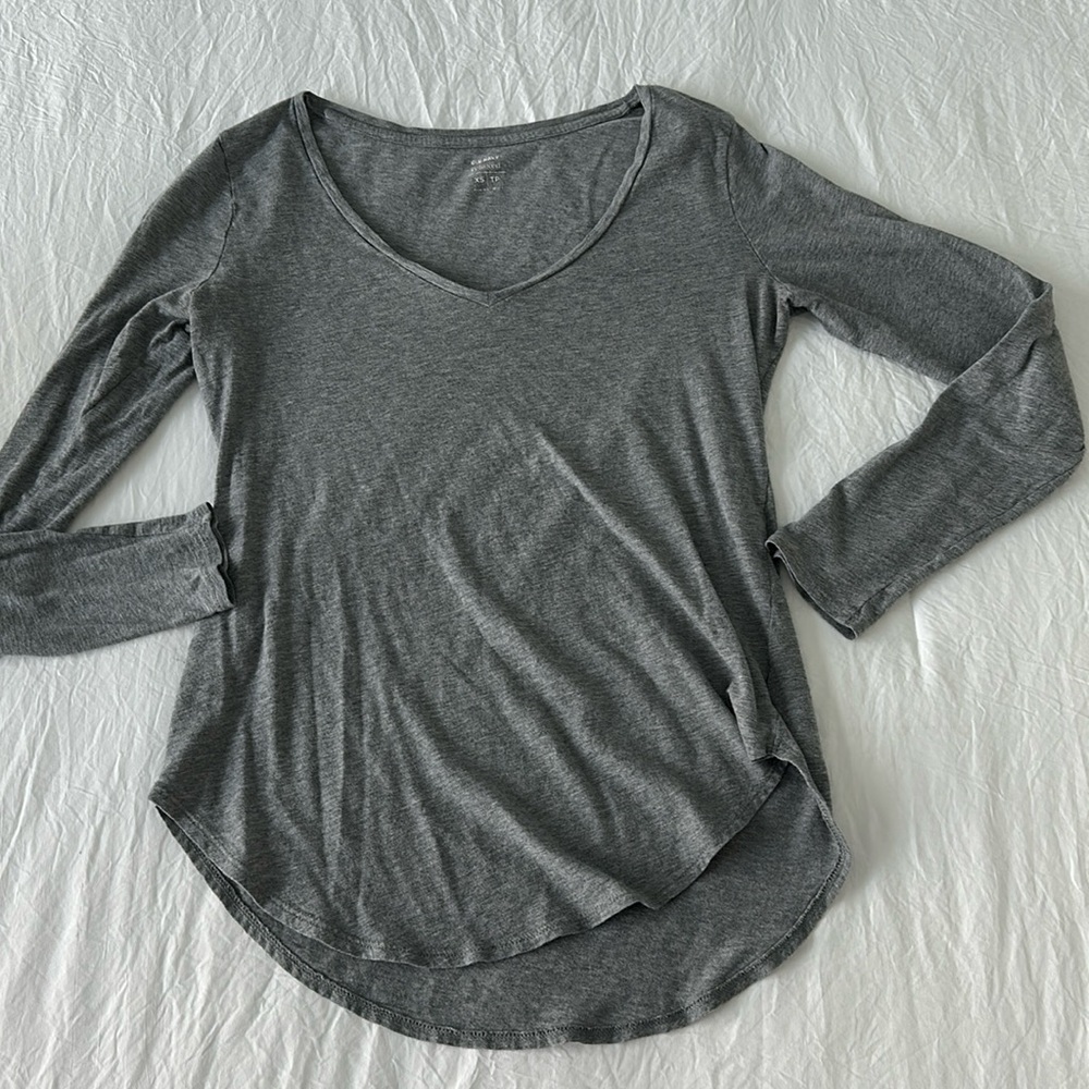 Old Navy Grey Relaxed Long Sleeve Top Sz XS